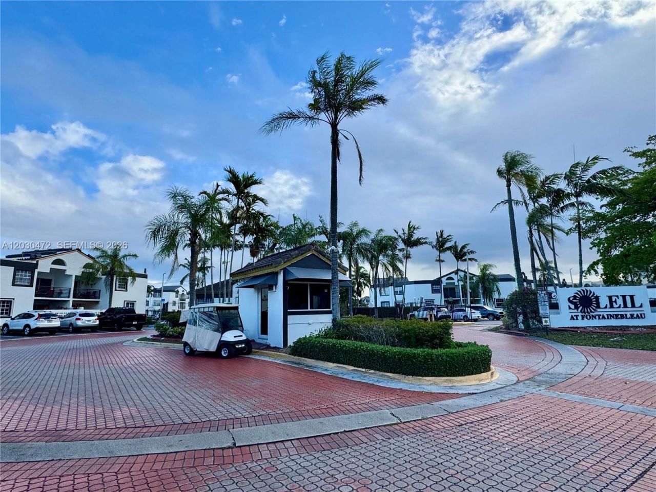 9711 Fontainebleau Blvd , Unit D203, Miami, FL 33172 Photo