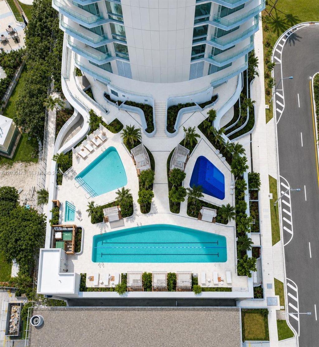 175 SE 25th Rd, Unit 1503, Miami, FL 33129 Photo