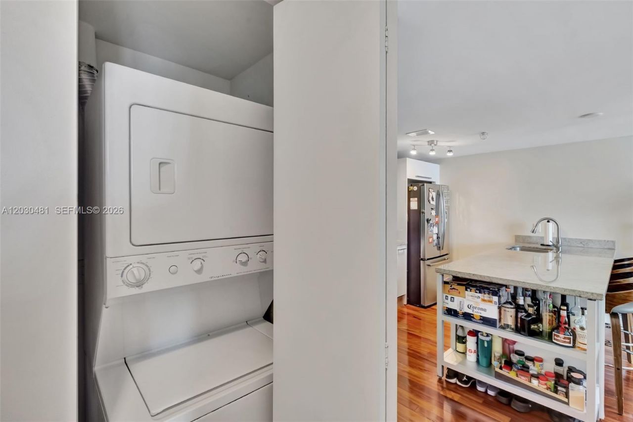 185 SW 7 St , Unit 1708, Miami, FL 33130 Photo