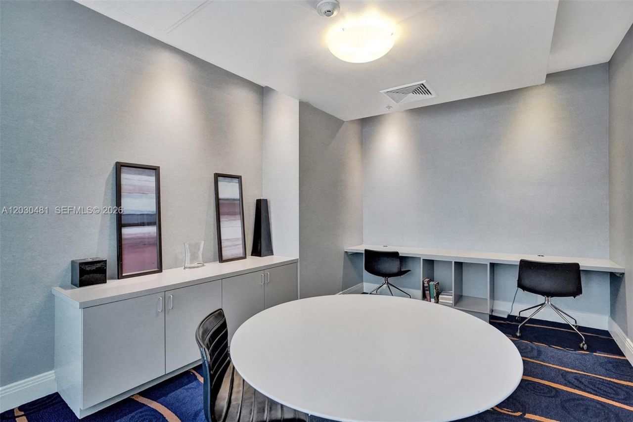 185 SW 7 St , Unit 1708, Miami, FL 33130 Photo
