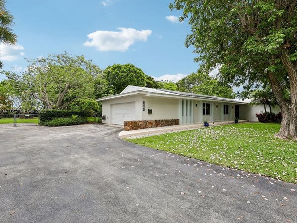 14851 SW 69th Ct , Palmetto Bay, FL 33158