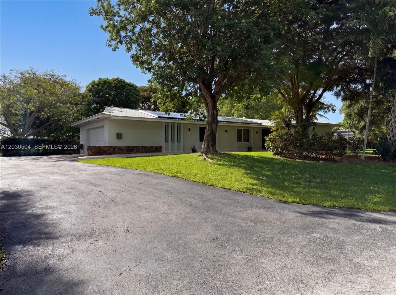 14851 SW 69th Ct, Palmetto Bay, FL 33158 Photo