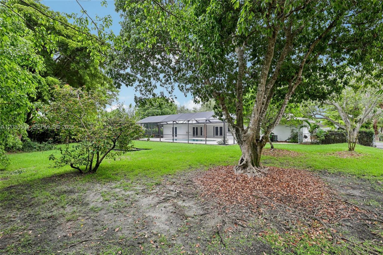 14851 SW 69th Ct, Palmetto Bay, FL 33158 Photo