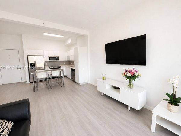 234 NE 3rd St, Unit 905, Miami, FL 33132