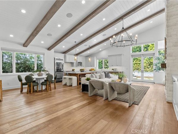 519 Signal Road , Newport Beach, CA 92663