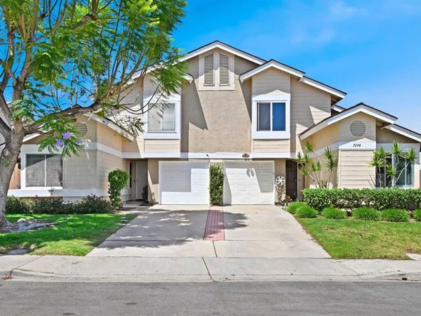 7266 Oakham , San Diego, CA 92139