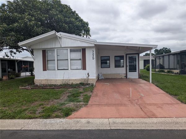 3030 BEAVER CREEK DRIVE , WESLEY CHAPEL, FL 33543