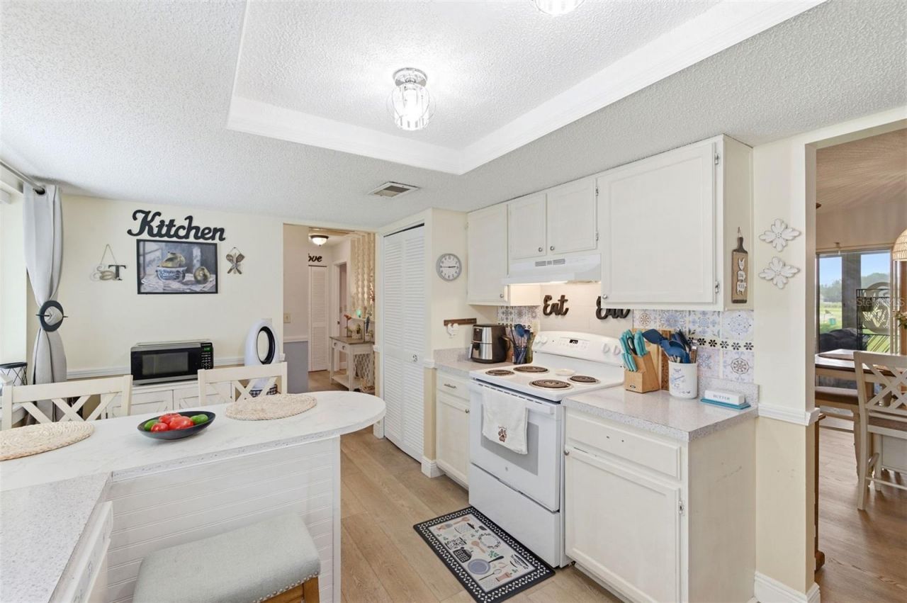 8715 Benton Drive , Port Richey, FL 34668 Photo