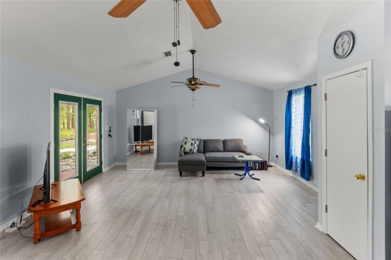 249 Melrose Landing Drive , Hawthorne, FL 32640 Photo