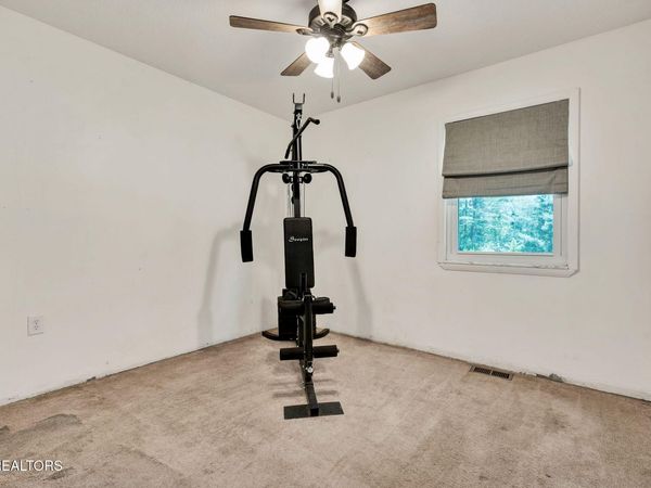 10780 Tennessee 68 , Grandview, TN 37337