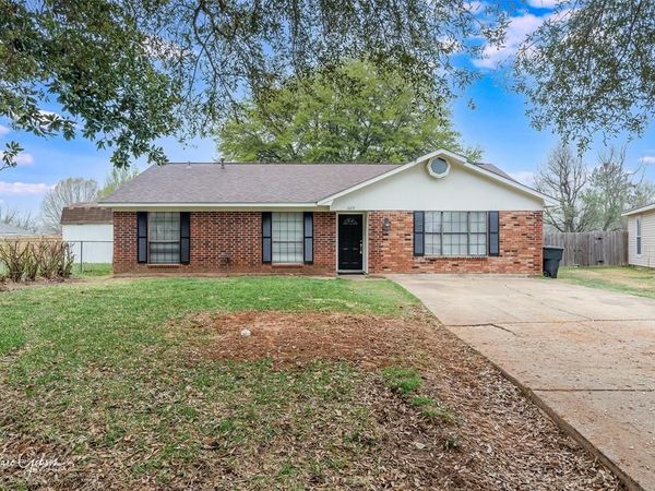 2211 General York Circle , Bossier City, LA 71112