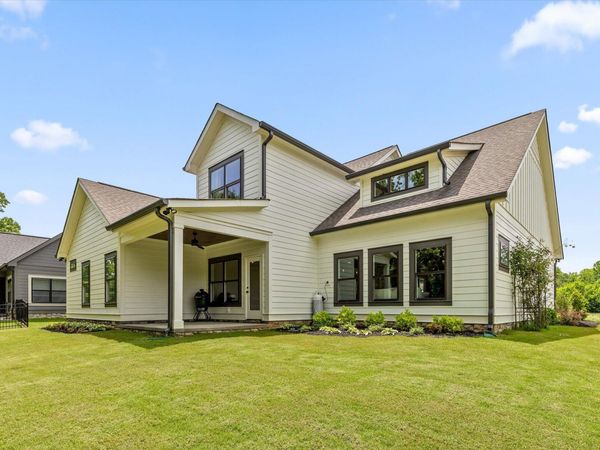 7723 Carnice Drive, Ooltewah, TN 37363