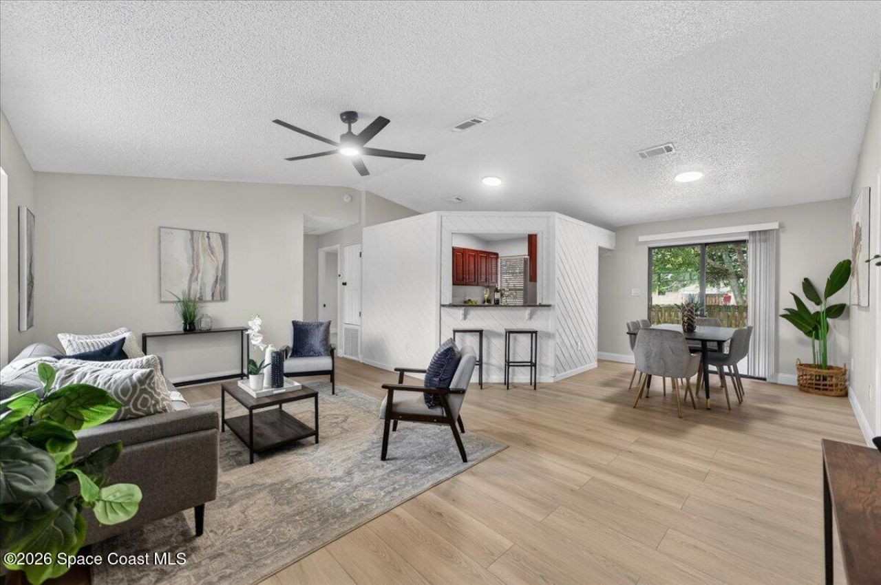 1582 Giles Street Nw, Palm Bay, FL 32907 Photo