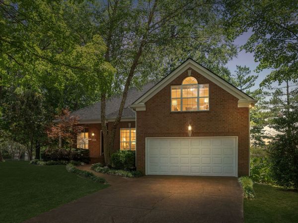 1507 Halifax Dr, Spring Hill, TN 37174