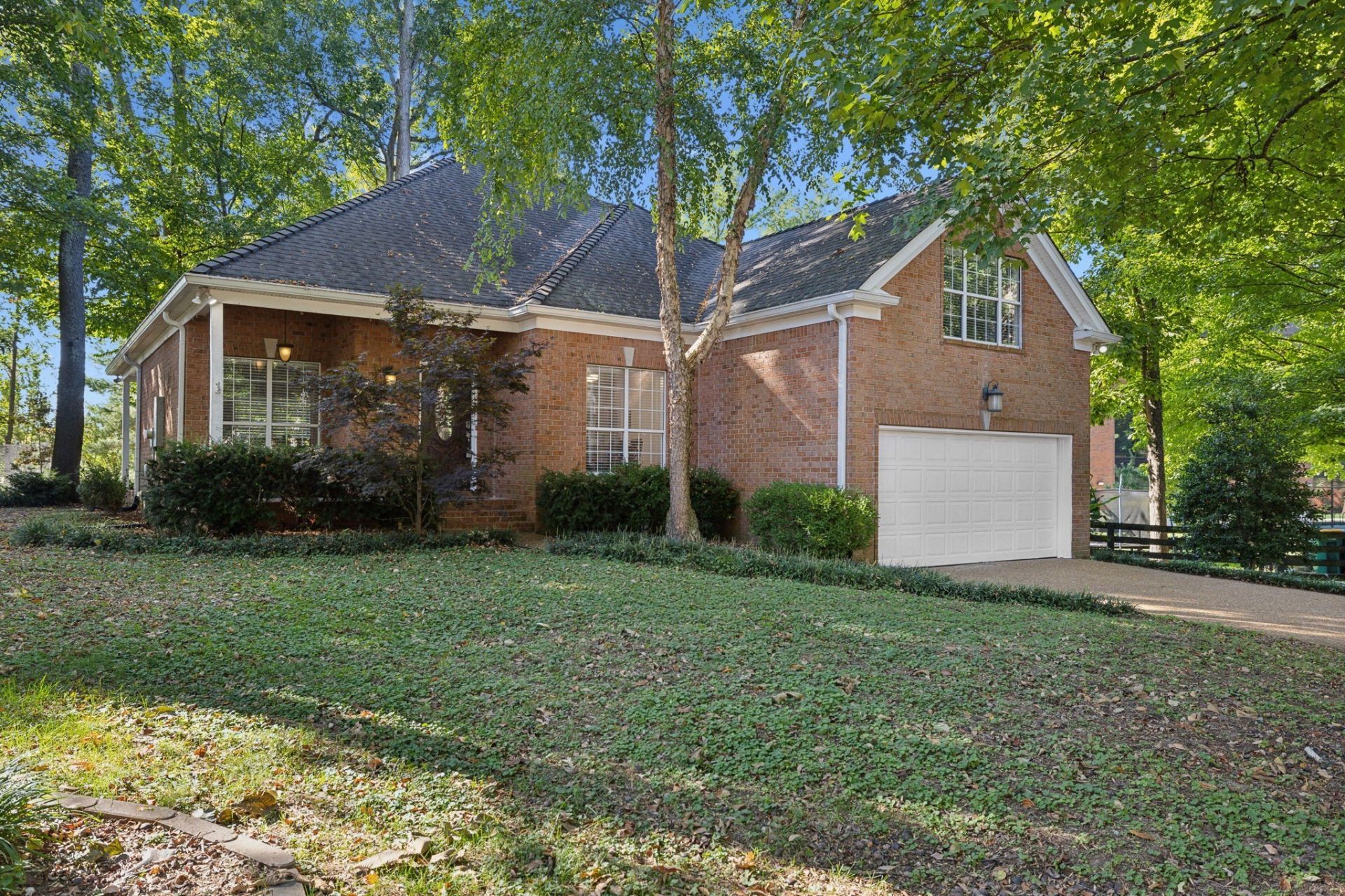 1507 Halifax Dr , Spring Hill, TN 37174 Main Photo