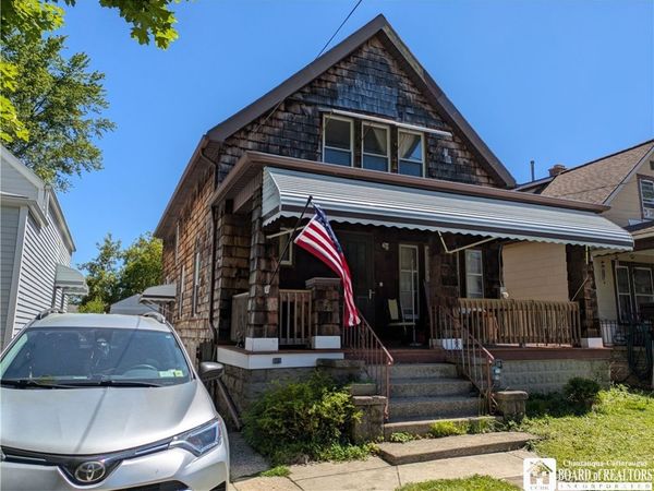 28 Oschawa Avenue, Buffalo, NY 14210