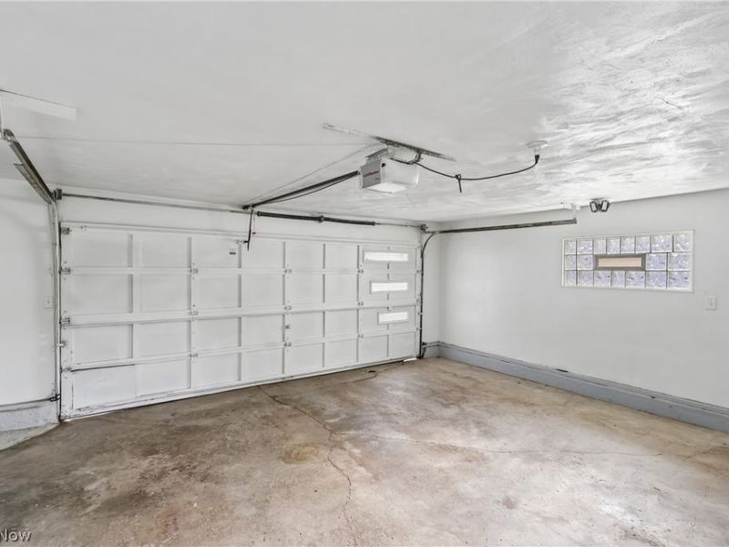 11605 Harold Drive, Cleveland, OH 44130 Photo 13