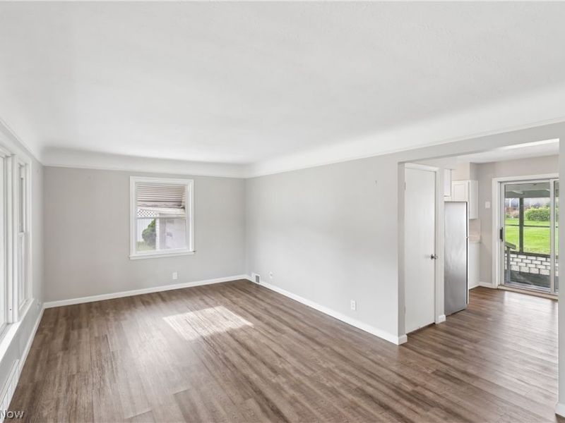 11605 Harold Drive, Cleveland, OH 44130 Photo 3