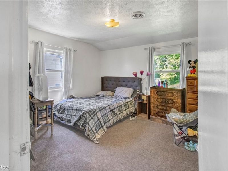 2340 Cherry Hill Avenue, Youngstown, OH 44509 Photo 13