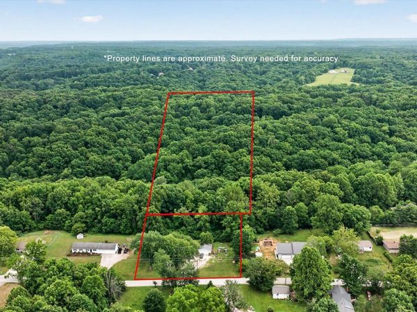 4013 E Boltinghouse Road, Bloomington, IN 47408