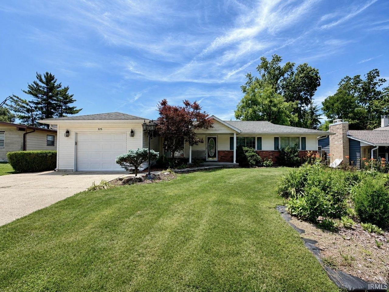 325 Forest View Drive, Bedford, IN 47421 Main Photo