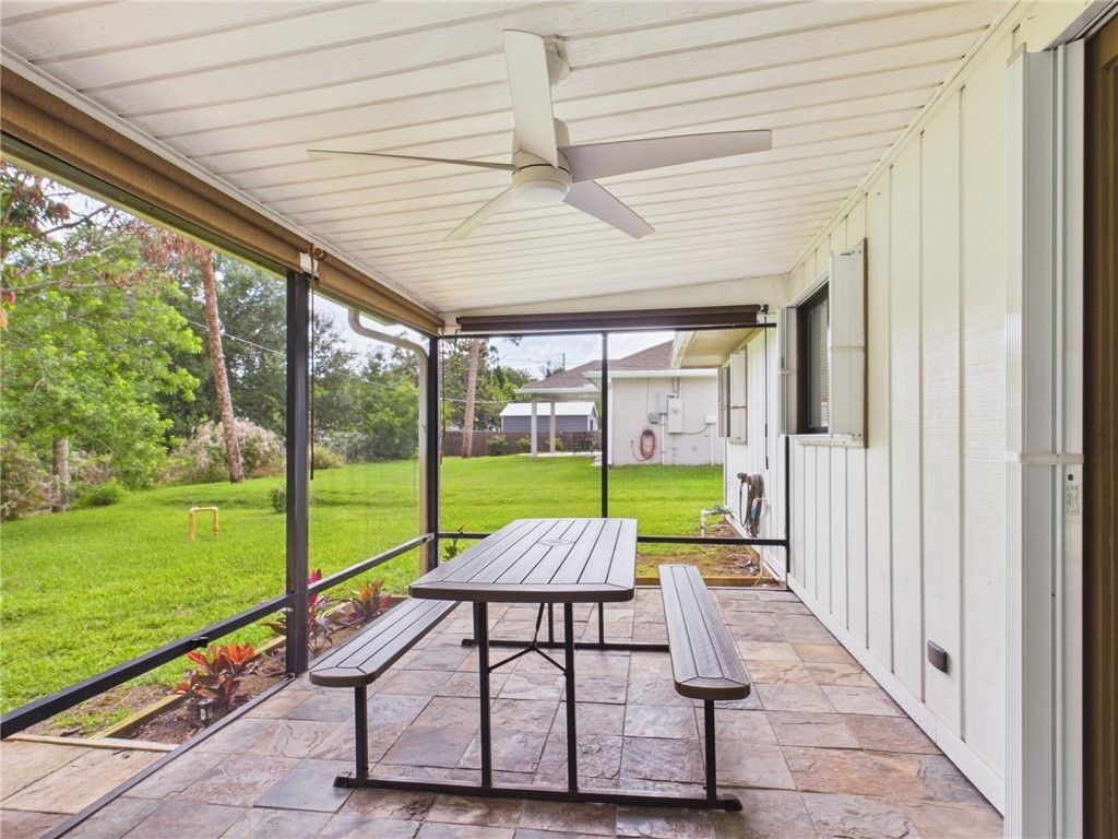 662 Vocelle Avenue, Sebastian, FL 32958 Photo