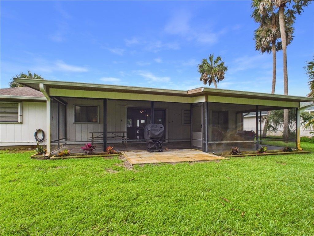 662 Vocelle Avenue, Sebastian, FL 32958 Photo