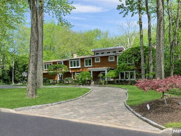 100 Dyer Court, NORWOOD, NJ 07648