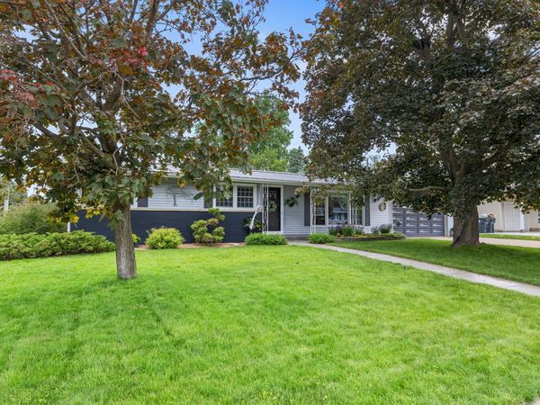 3003 Lincoln Ave, La Crosse, WI 54601
