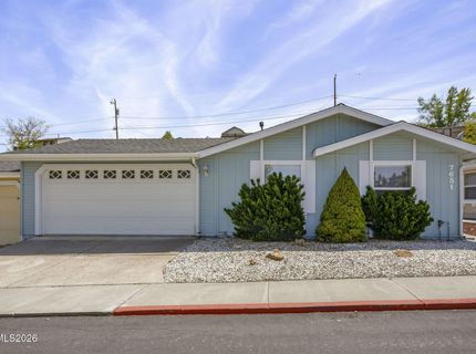 7651 Diamond Pointe Way, Reno, NV 89506 Photo