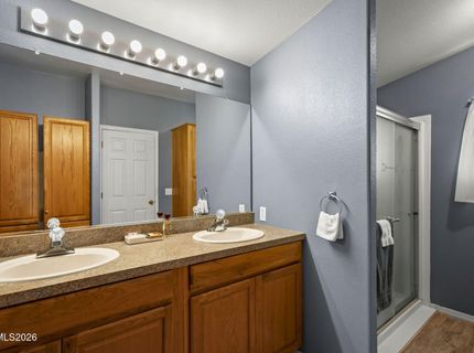7651 Diamond Pointe Way, Reno, NV 89506 Photo