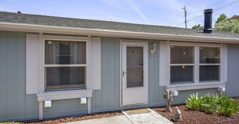 7651 Diamond Pointe Way, Reno, NV 89506 Photo