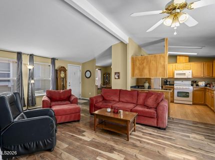 7651 Diamond Pointe Way, Reno, NV 89506 Photo