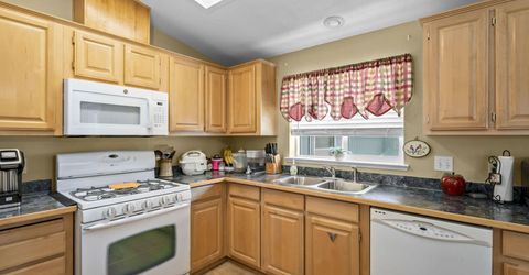 7651 Diamond Pointe Way, Reno, NV 89506 Photo