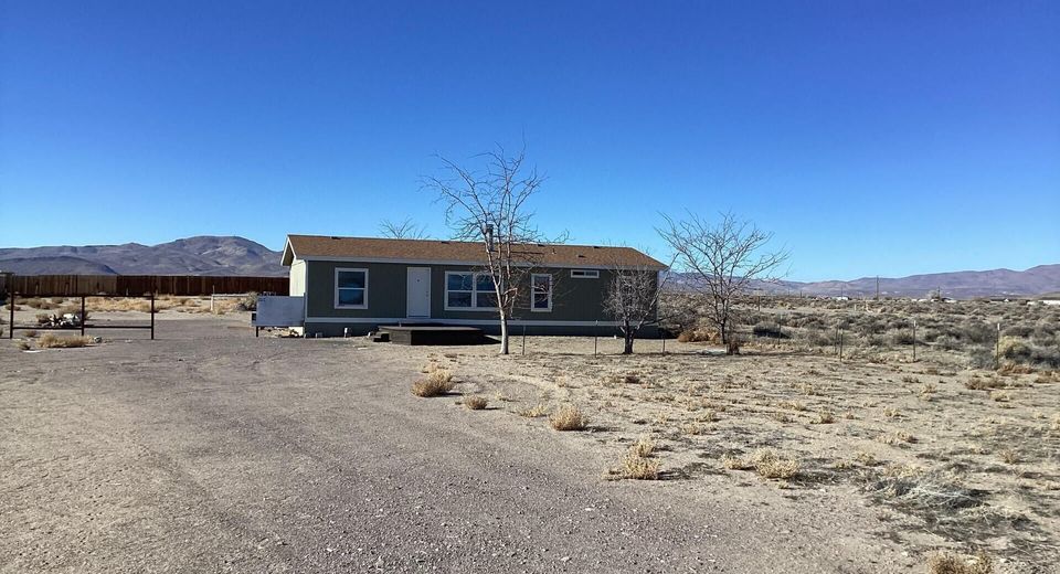 8045 Magnolia Street, Silver Springs, NV 89429 Photo