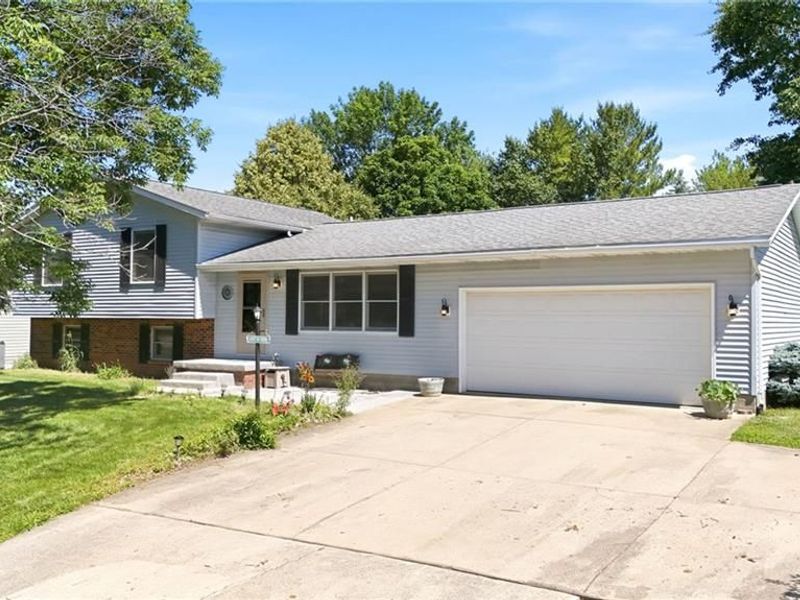 4248 Manchester Road, Franklin Township, OH 45005 Photo 2