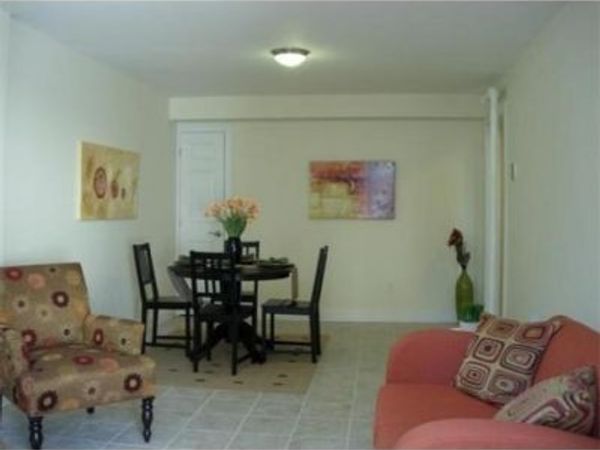 35 Lee Street, Unit 1, Cambridge, MA 02139