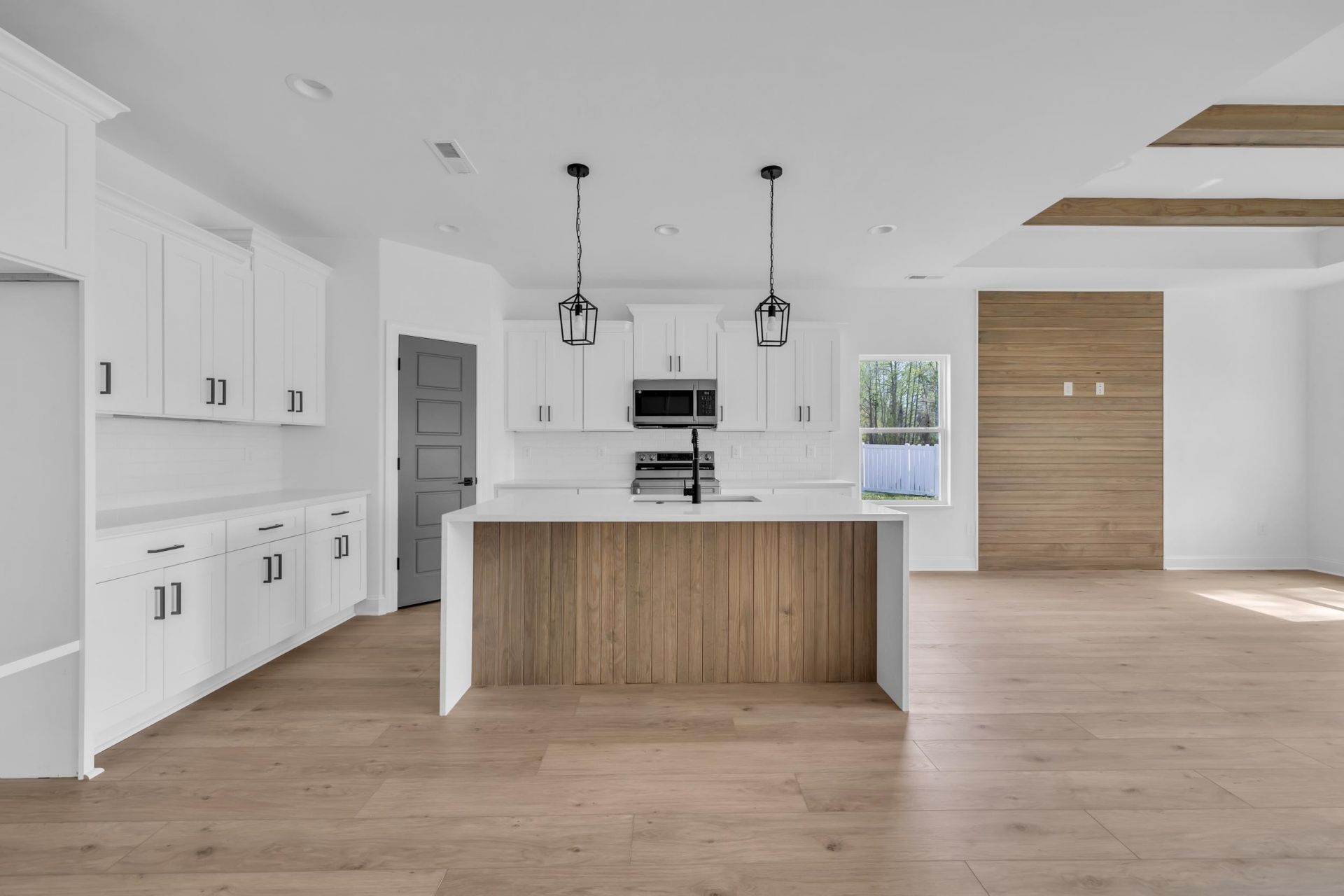 608 Carter Reid Ct. Photo 12