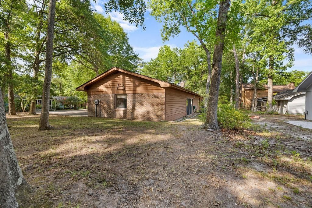 2204 Jefferson Circle  Photo 39