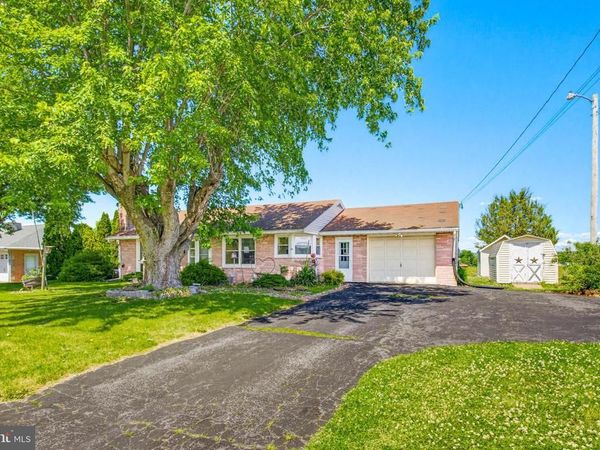 36 GLENWOOD DRIVE, EPHRATA, PA 17522