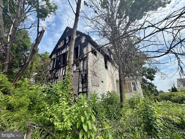 500 E 42ND STREET, BALTIMORE, MD 21218