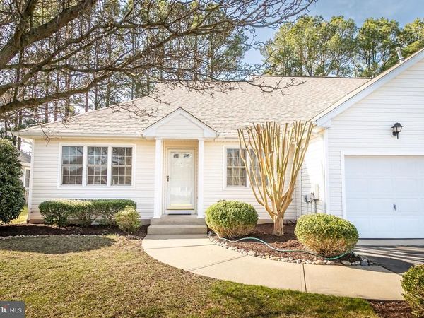 1048 E SCHUMAKER MANOR DRIVE, SALISBURY, MD 21804
