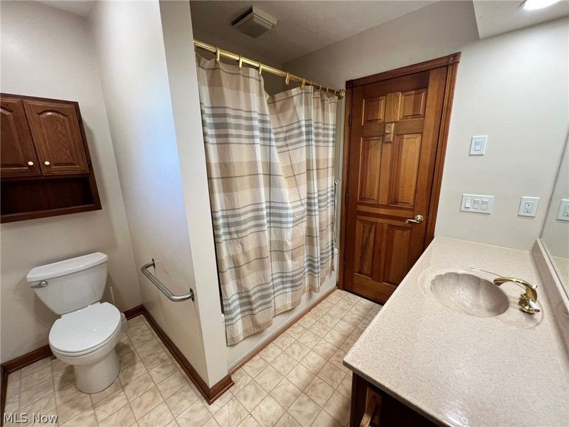 16244 Delmont Avenue, Strongsville, OH 44136 Photo 18