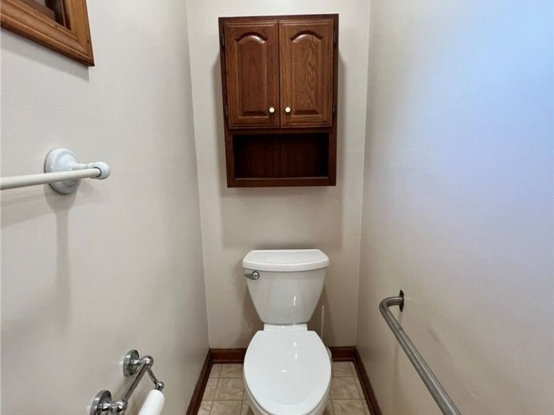 16244 Delmont Avenue, Strongsville, OH 44136 Photo 19