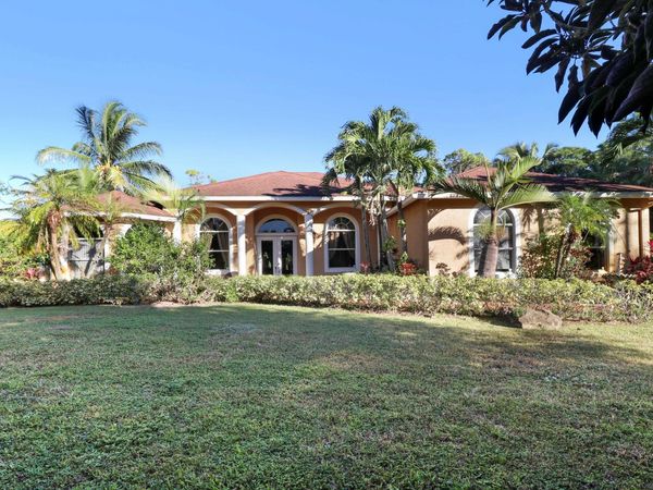 7086 Hall Boulevard, The Acreage, FL 33470