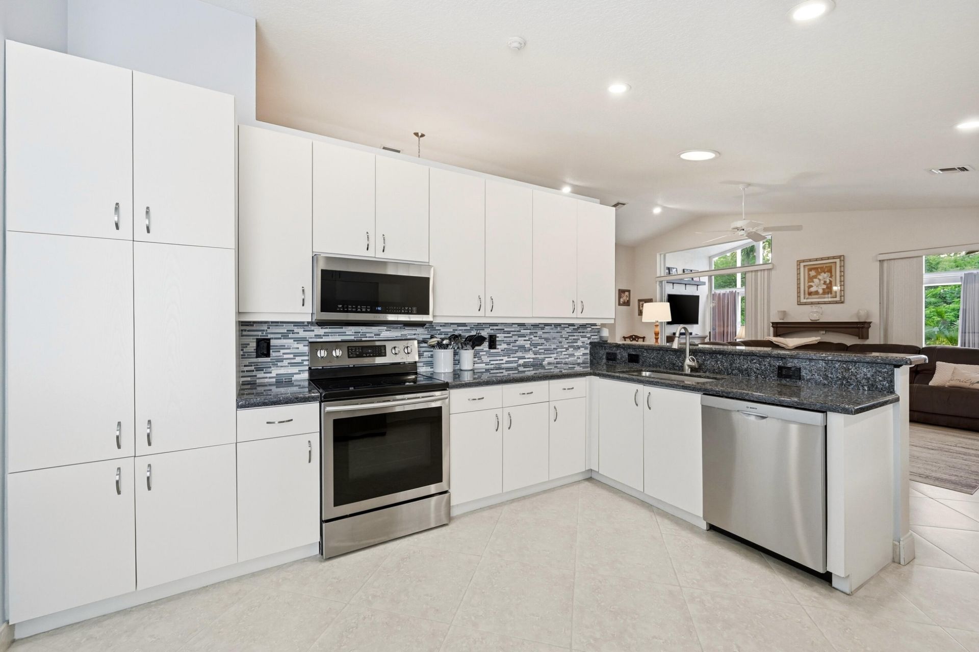 5081 Glenville Drive, Boynton Beach, FL 33437 Photo