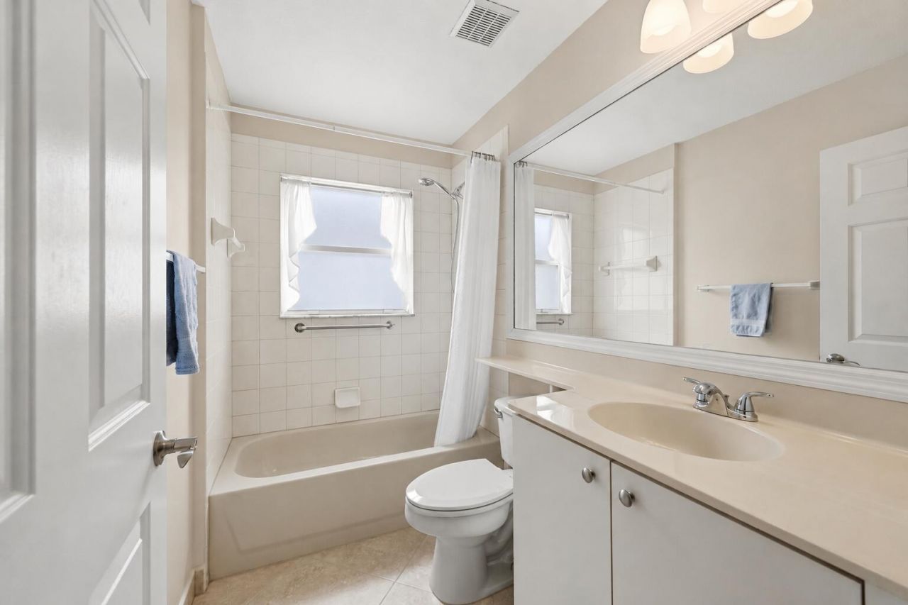 5081 Glenville Drive, Boynton Beach, FL 33437 Photo