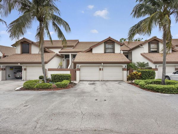 12644 Shoreline Drive, Unit 8f, Wellington, FL 33414