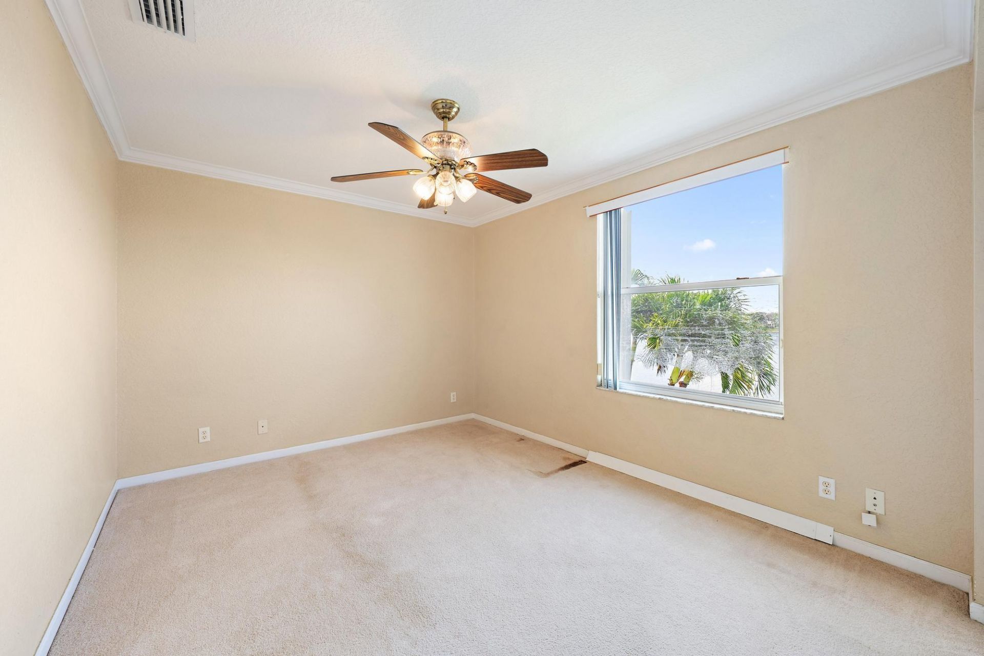 144 Berenger Walk, Royal Palm Beach, FL 33414 Photo