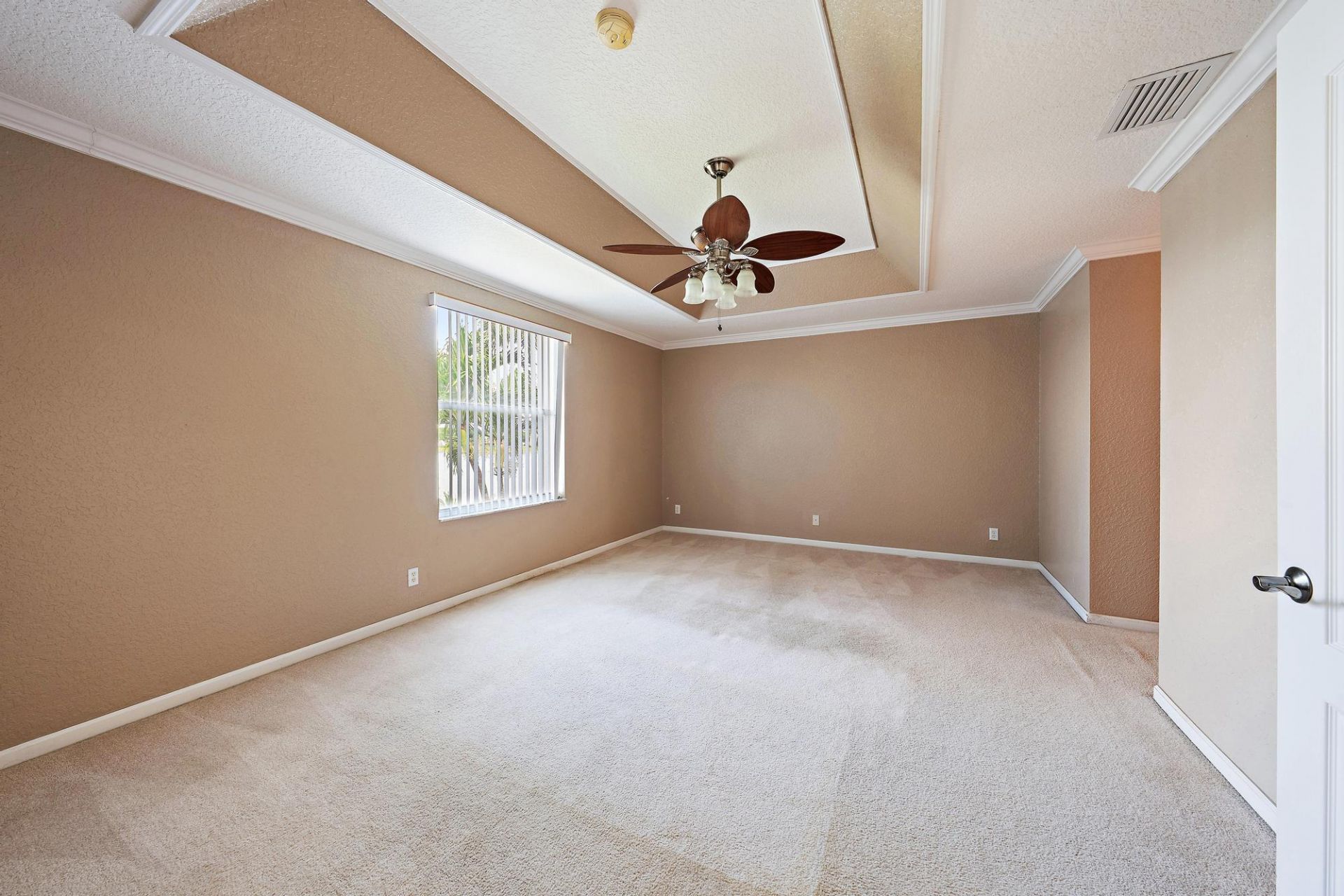 144 Berenger Walk, Royal Palm Beach, FL 33414 Photo